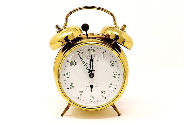 私のスマホのアラームがいつもマナーモードに設定されている理由